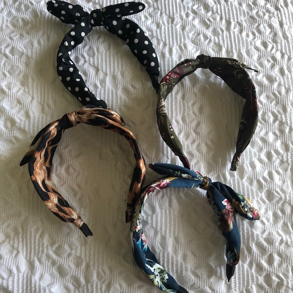 Women’s Headbands - Picture 1 of 5